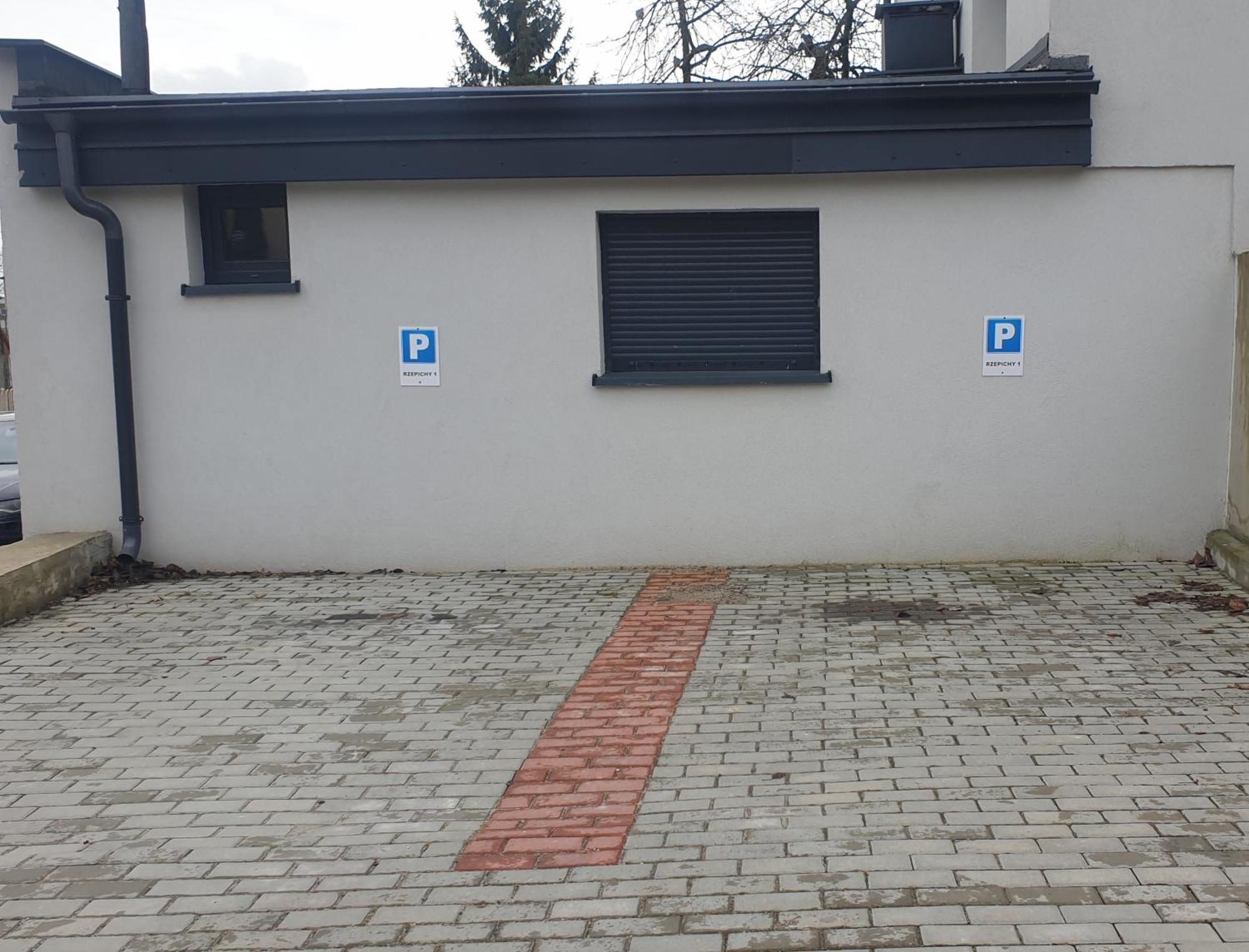 Apartament W Centrum Kielc Z Prywatnym Parkingiem Kielce Eksteriør billede